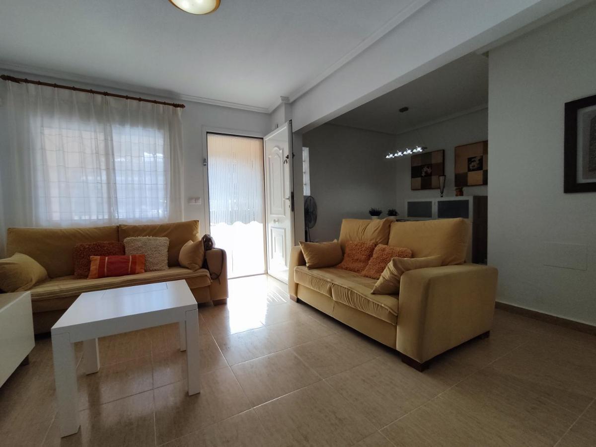 El Bungalow De Javi 格兰阿利坎特 外观 照片